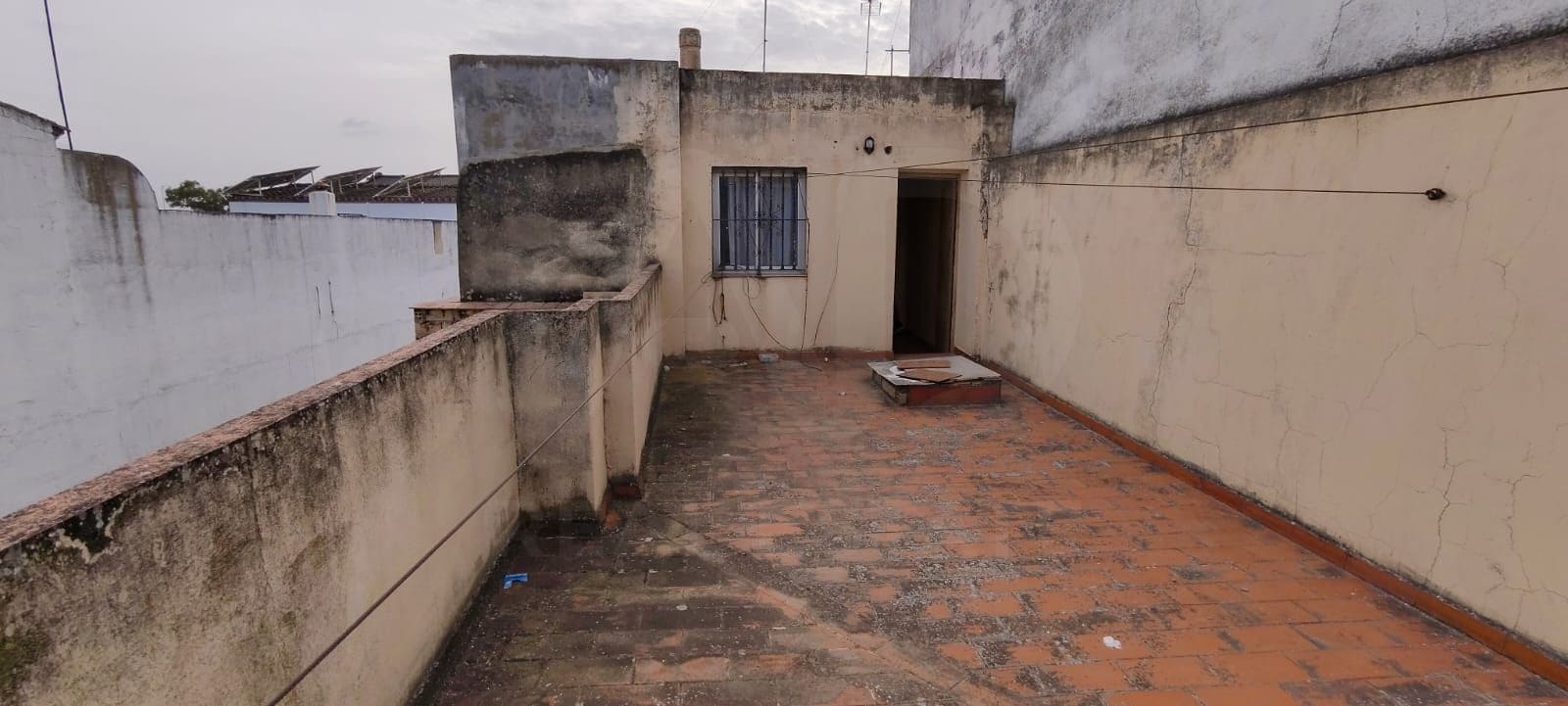 3 soveværelse Byhus til salg i Sevilla by - € 90.000 (Ref: 9991466)