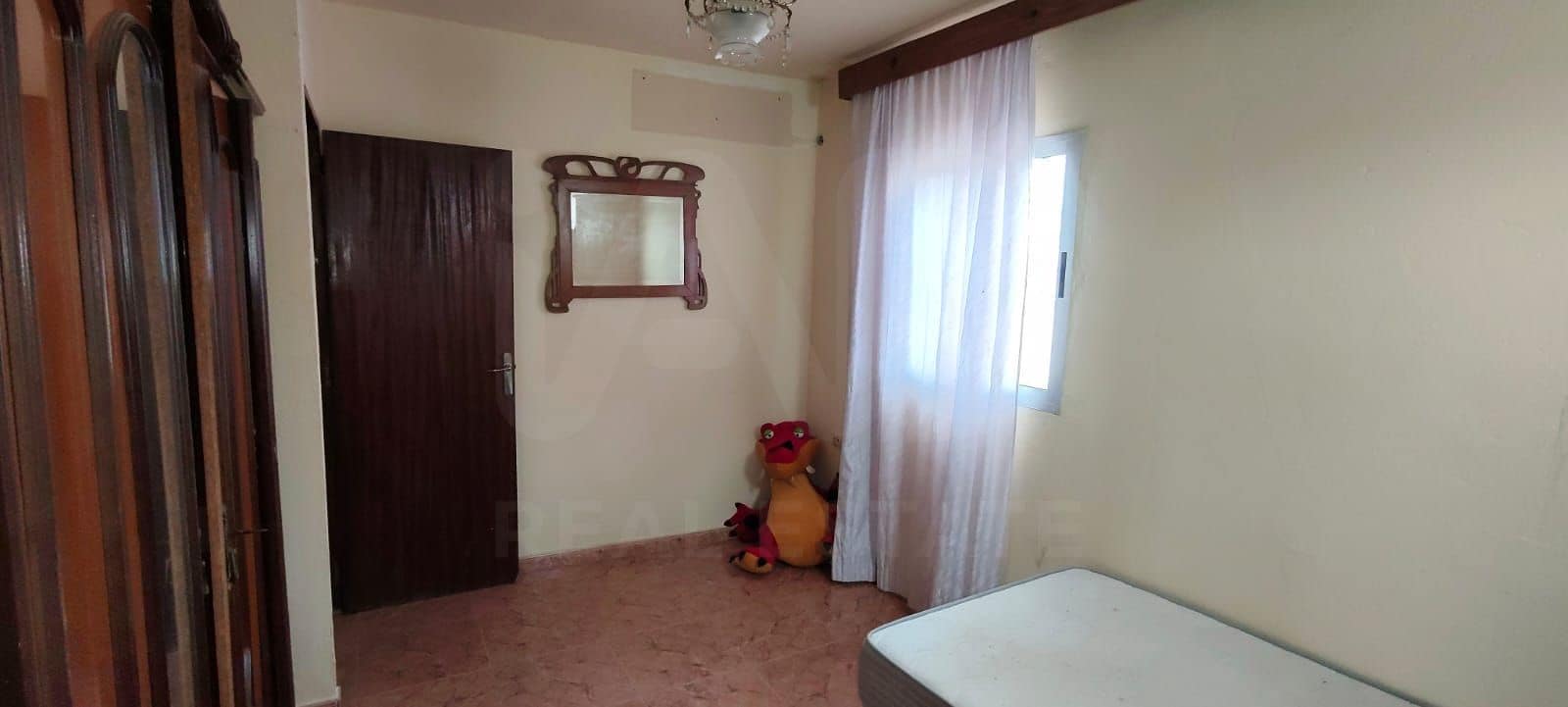 3 soveværelse Byhus til salg i Sevilla by - € 90.000 (Ref: 9991466)