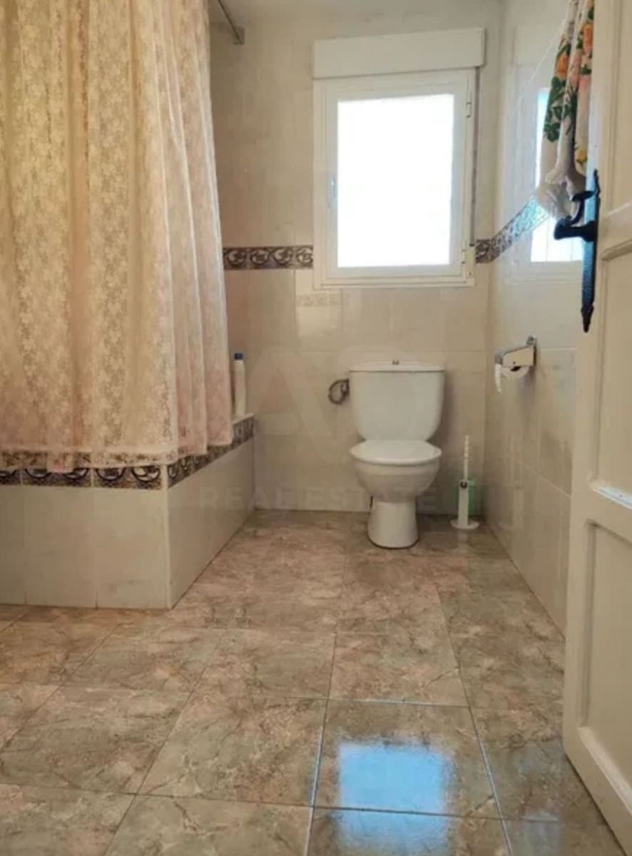 8 quarto Quinta/Casa Rural para venda em Burgos cidade com garagem - 155 000 € (Ref: 9991467)