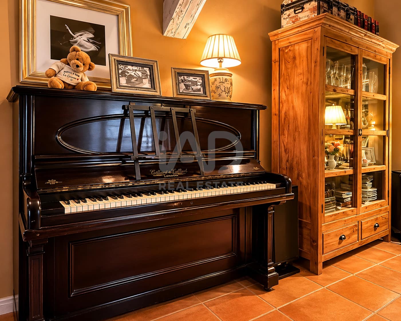 9 sovrum Finca/Hus på landet till salu i Burgos stad - 475 000 € (Ref: 9991468)
