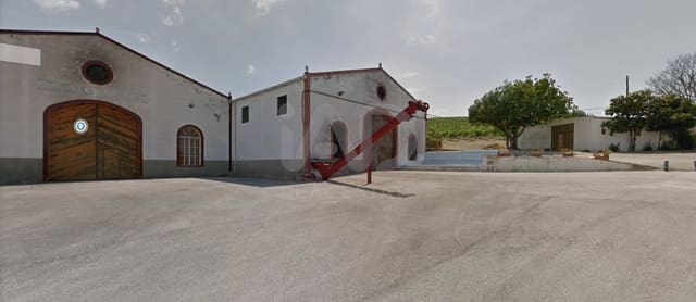 Finca/Herregård til salgs i Cádiz by - € 4 500 000 (Ref: 9991469)
