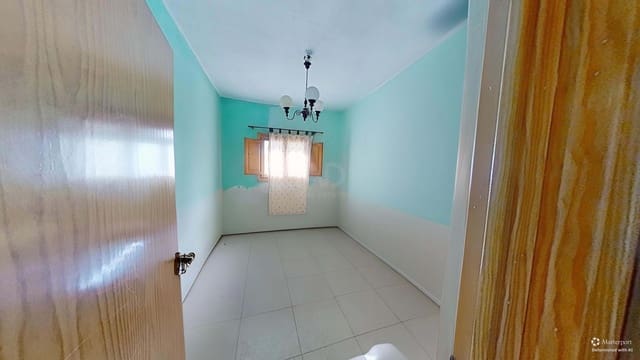 4 makuuhuone Omakotitalo myytävänä paikassa Huesca kaupunki - 88 000 € (Ref: 9991470)