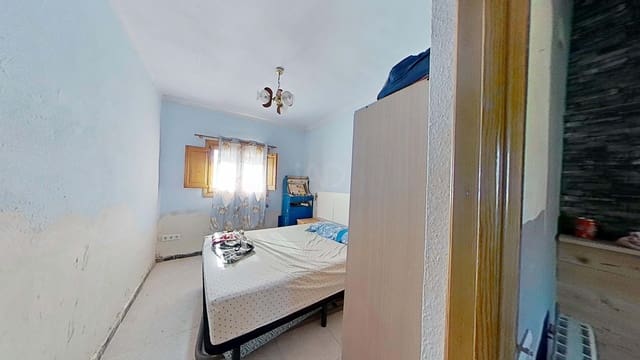4 makuuhuone Omakotitalo myytävänä paikassa Huesca kaupunki - 88 000 € (Ref: 9991470)