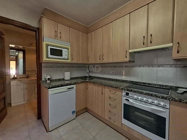 6 camera da letto Casa in vendita in Lleida città con garage - 190.000 € (Rif: 9991471)