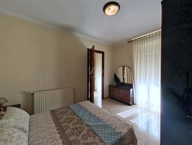 6 camera da letto Casa in vendita in Lleida città con garage - 190.000 € (Rif: 9991471)