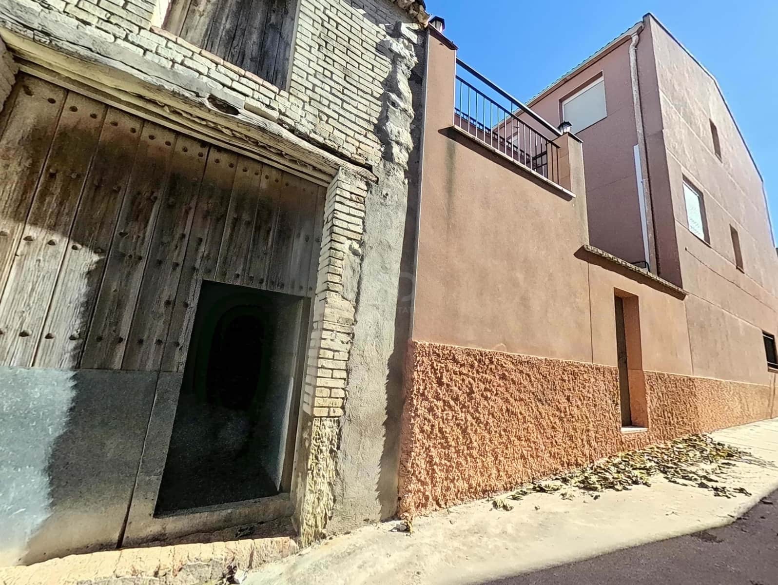 6 camera da letto Casa in vendita in Lleida citta con garage - 190.000 € (Rif: 9991471)