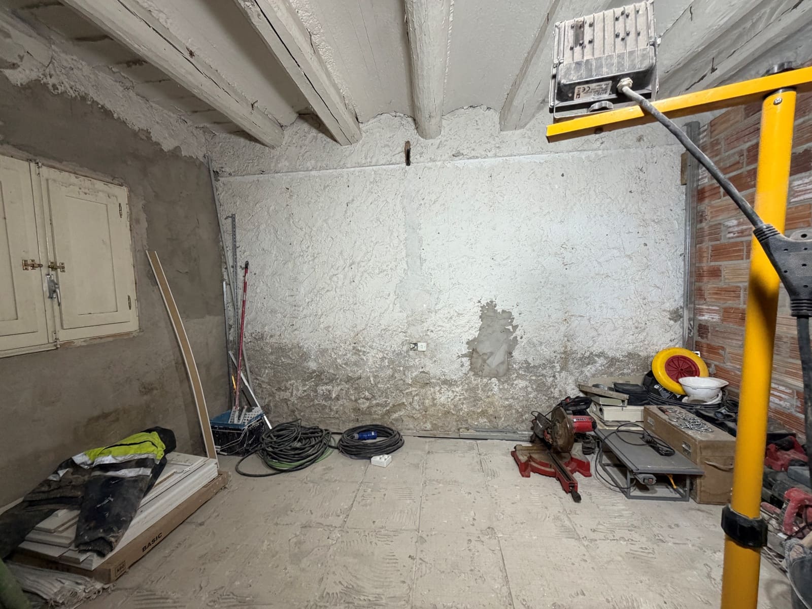 Omakotitalo myytävänä paikassa Lleida kaupunki - 90 000 € (Ref: 9991472)