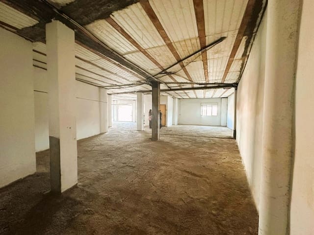 4 soverom Finca/Herregård til salgs i Leon by med garasje - € 199 000 (Ref: 9991474)