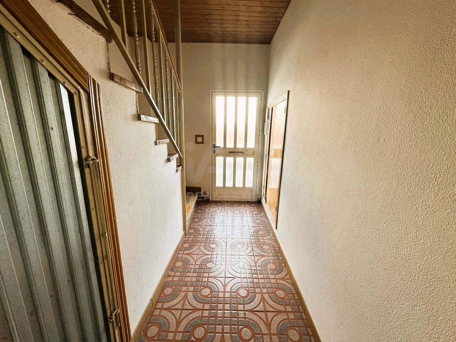 4 soveværelse Finca/Landehus til salg i Leon by med garage - € 199.000 (Ref: 9991474)