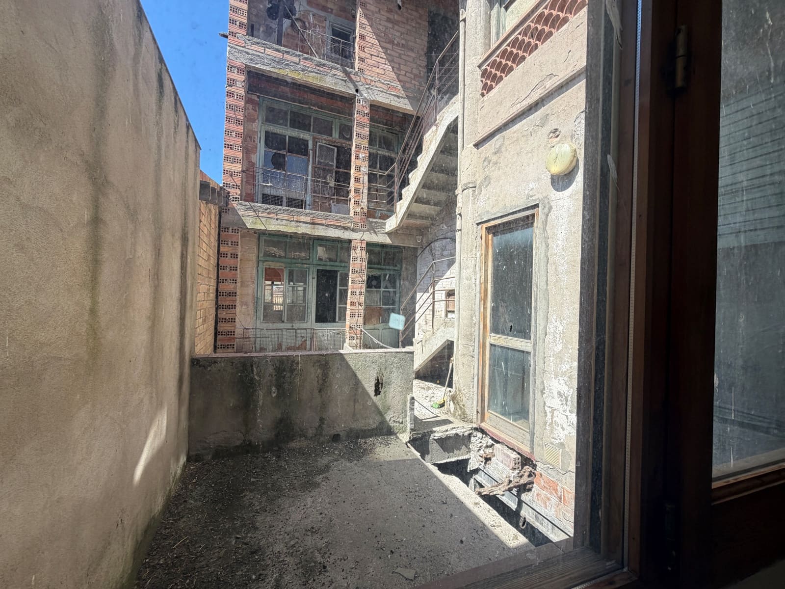 3 camera da letto Casa in vendita in Lleida citta con garage - 99.000 € (Rif: 9991475)
