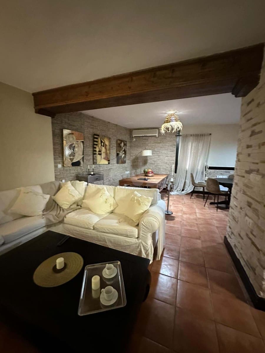 3 soverom Hus til salgs i Sevilla by - € 345 500 (Ref: 9991478)