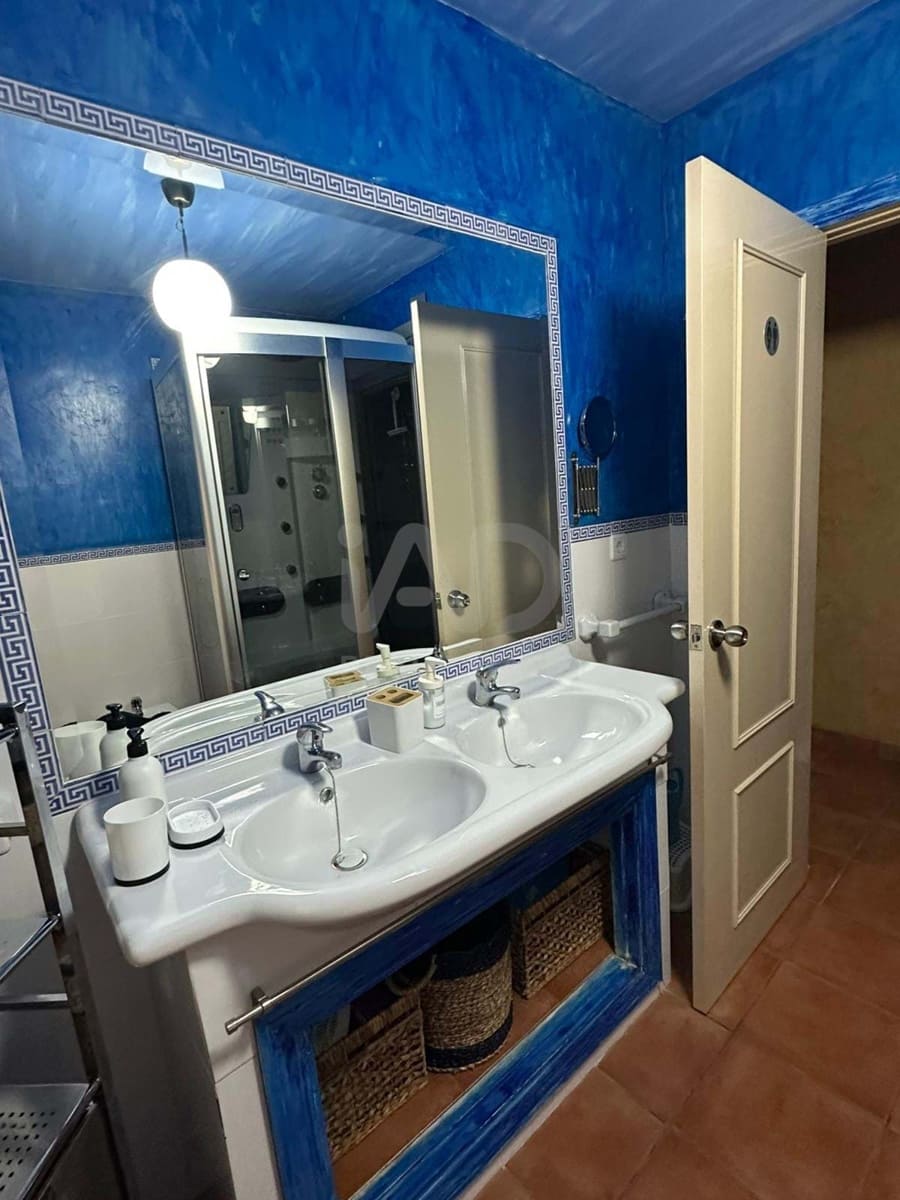 3 soverom Hus til salgs i Sevilla by - € 345 500 (Ref: 9991478)