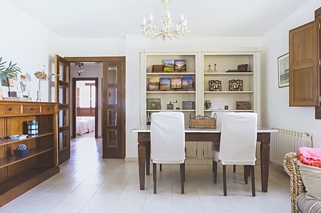 Finca/Casa Rural de 4 habitaciones en Llanes en venta - 590.000 € (Ref: 9991482)