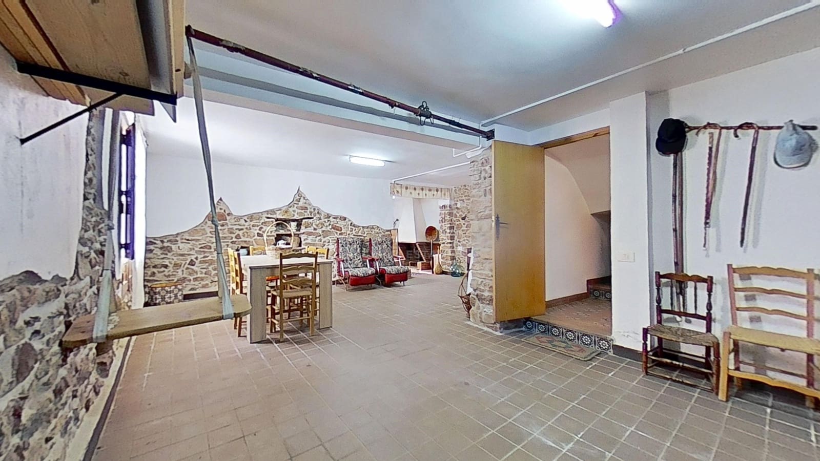 3 Zimmer Haus zu verkaufen in Eslida mit Garage - 199.000 € (Ref: 9991486)