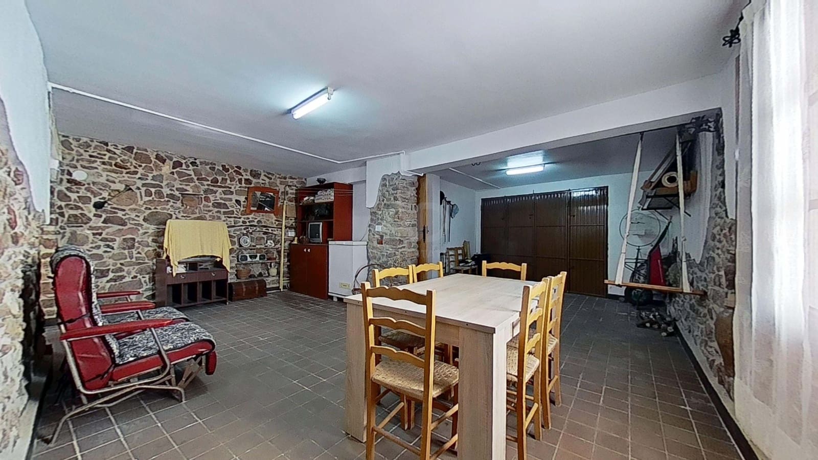 3 Zimmer Haus zu verkaufen in Eslida mit Garage - 199.000 € (Ref: 9991486)