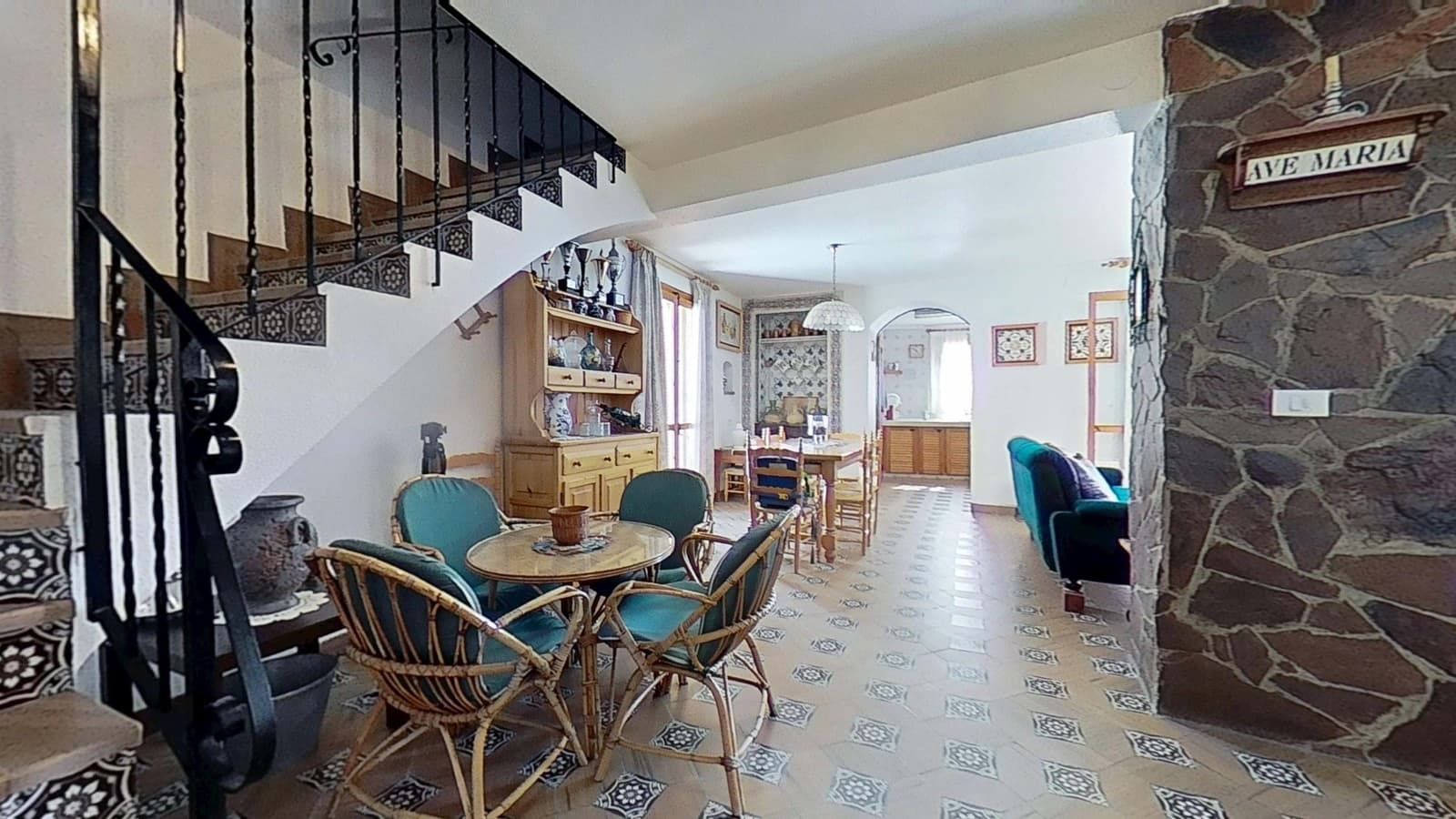 3 Zimmer Haus zu verkaufen in Eslida mit Garage - 199.000 € (Ref: 9991486)