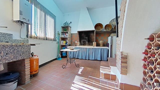 3 sypialnia Dom na sprzedaż w Eslida z garażem - 199 000 € (Ref: 9991486)