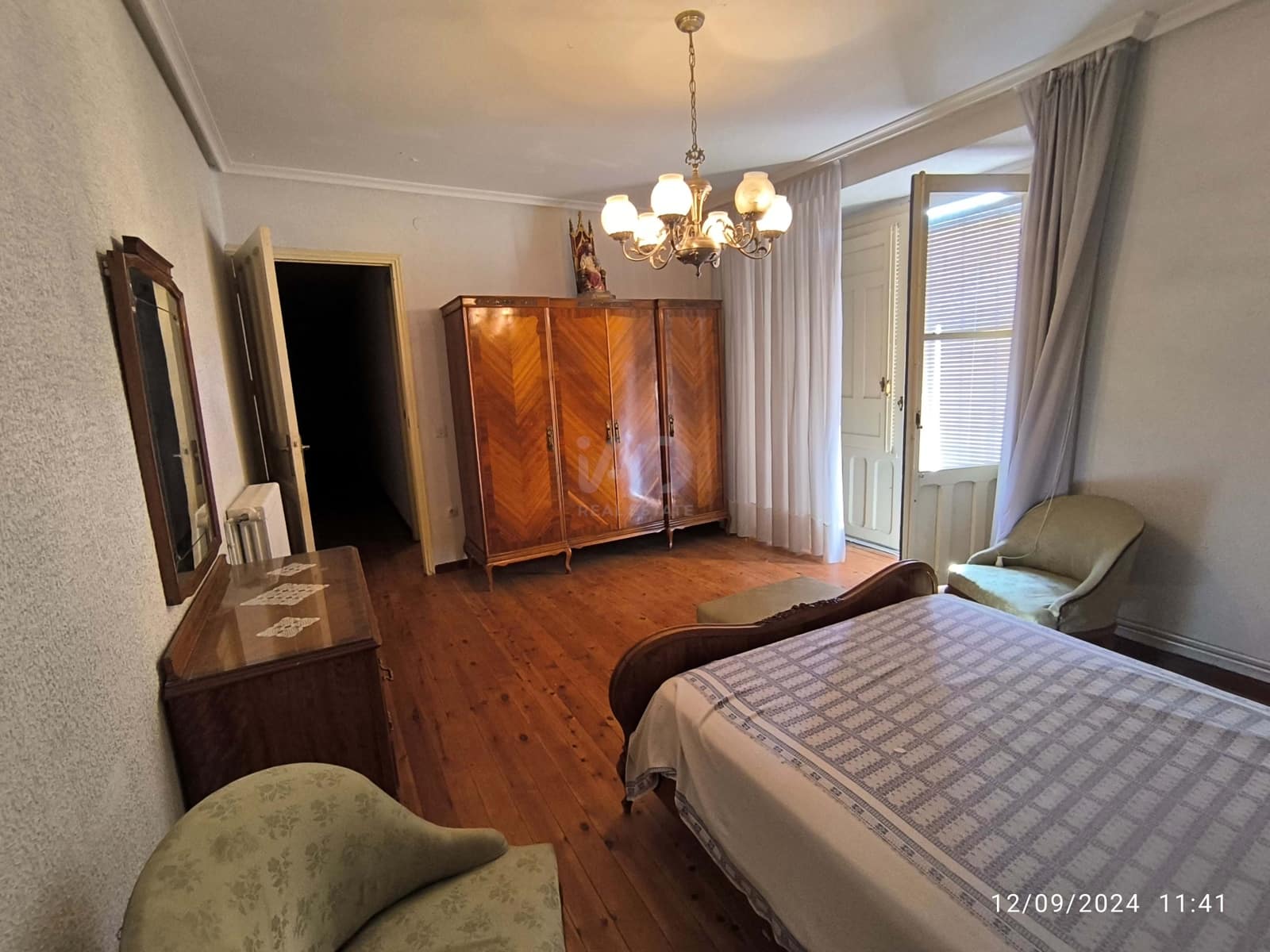 11 sovrum Villa till salu i Leon stad med garage - 91 000 € (Ref: 9991487)