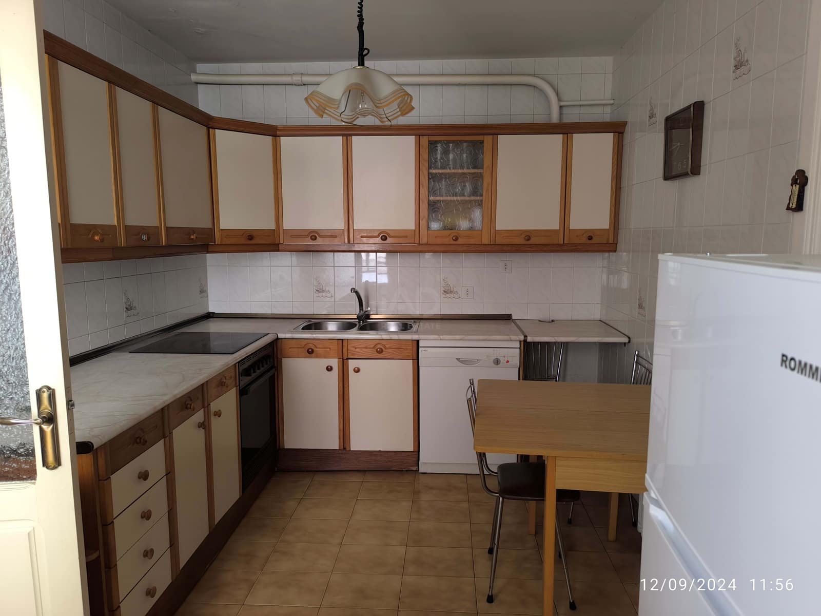 11 sovrum Villa till salu i Leon stad med garage - 91 000 € (Ref: 9991487)