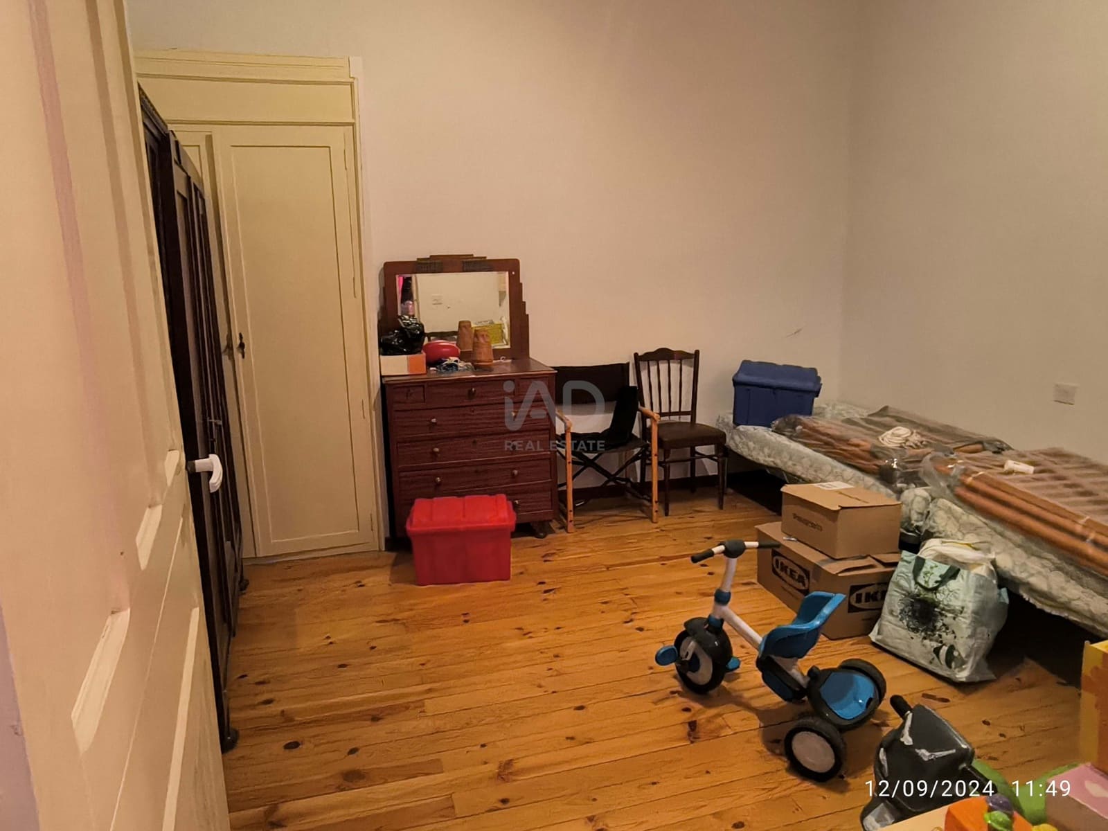 11 sovrum Villa till salu i Leon stad med garage - 91 000 € (Ref: 9991487)