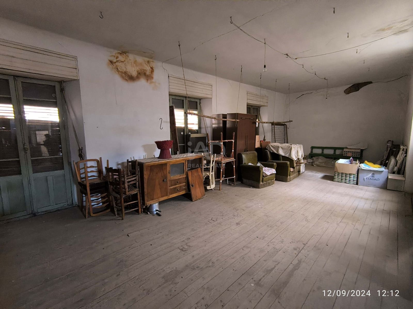 11 sovrum Villa till salu i Leon stad med garage - 91 000 € (Ref: 9991487)