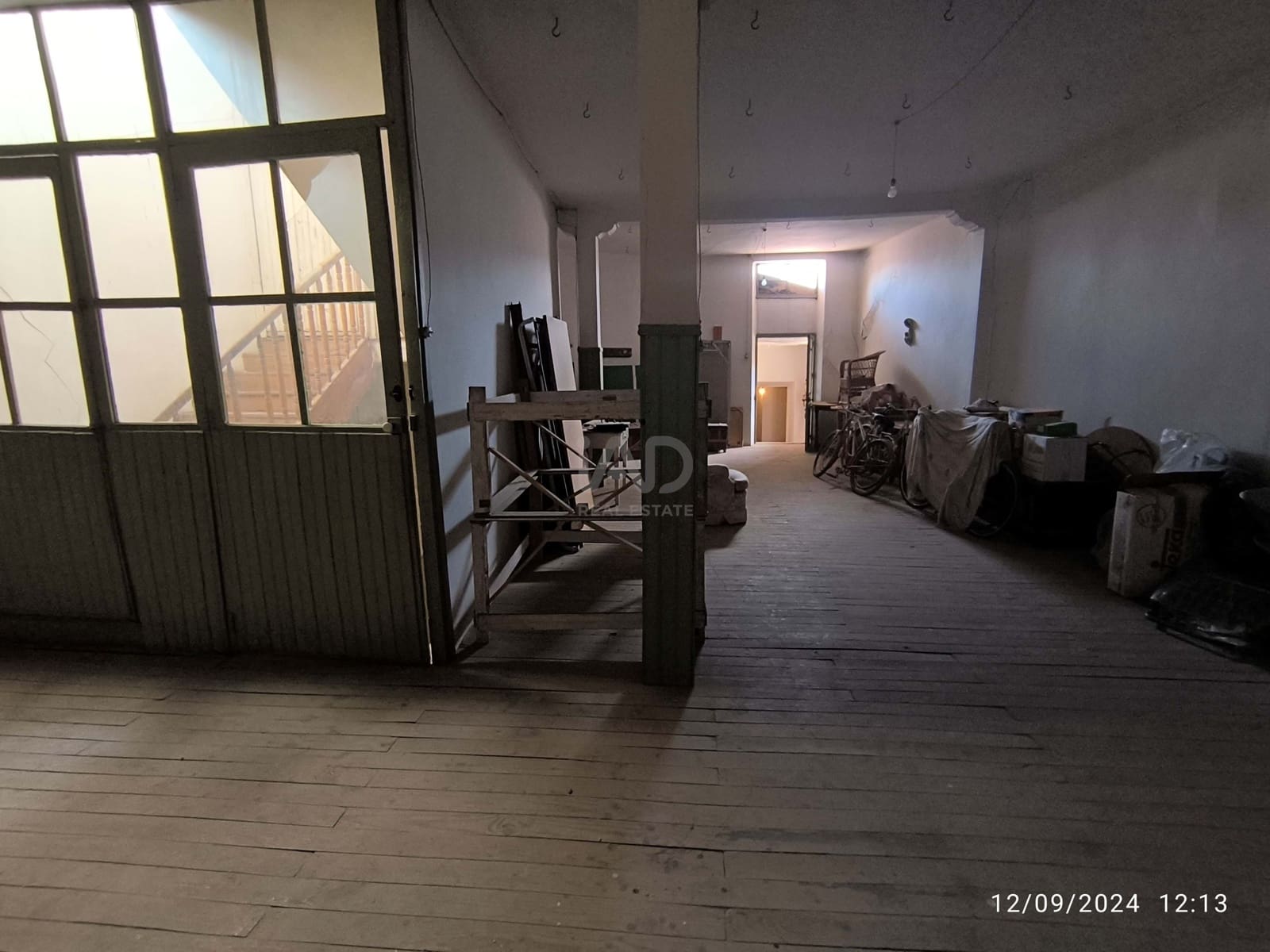 11 sovrum Villa till salu i Leon stad med garage - 91 000 € (Ref: 9991487)