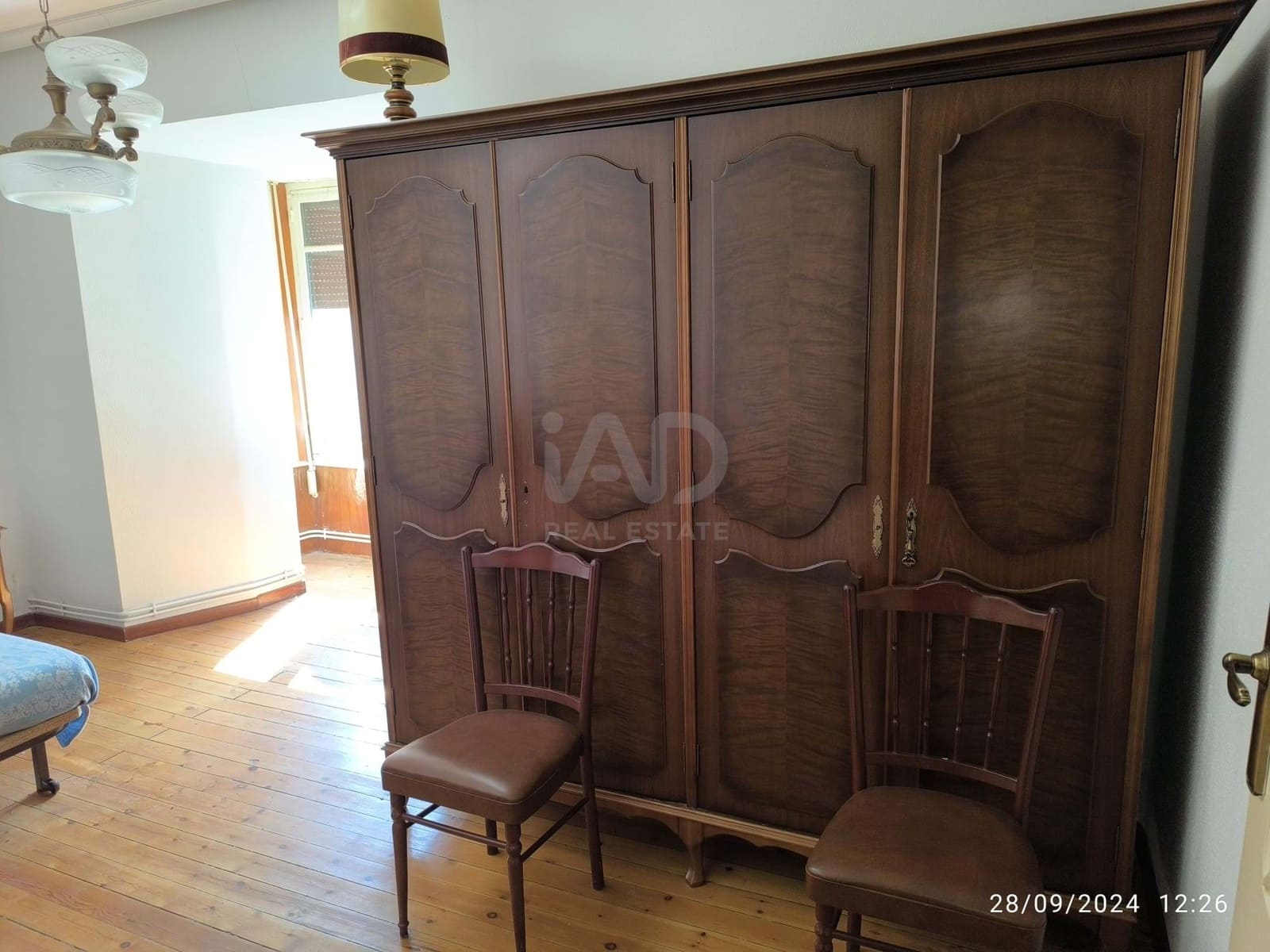 11 sovrum Villa till salu i Leon stad med garage - 91 000 € (Ref: 9991487)