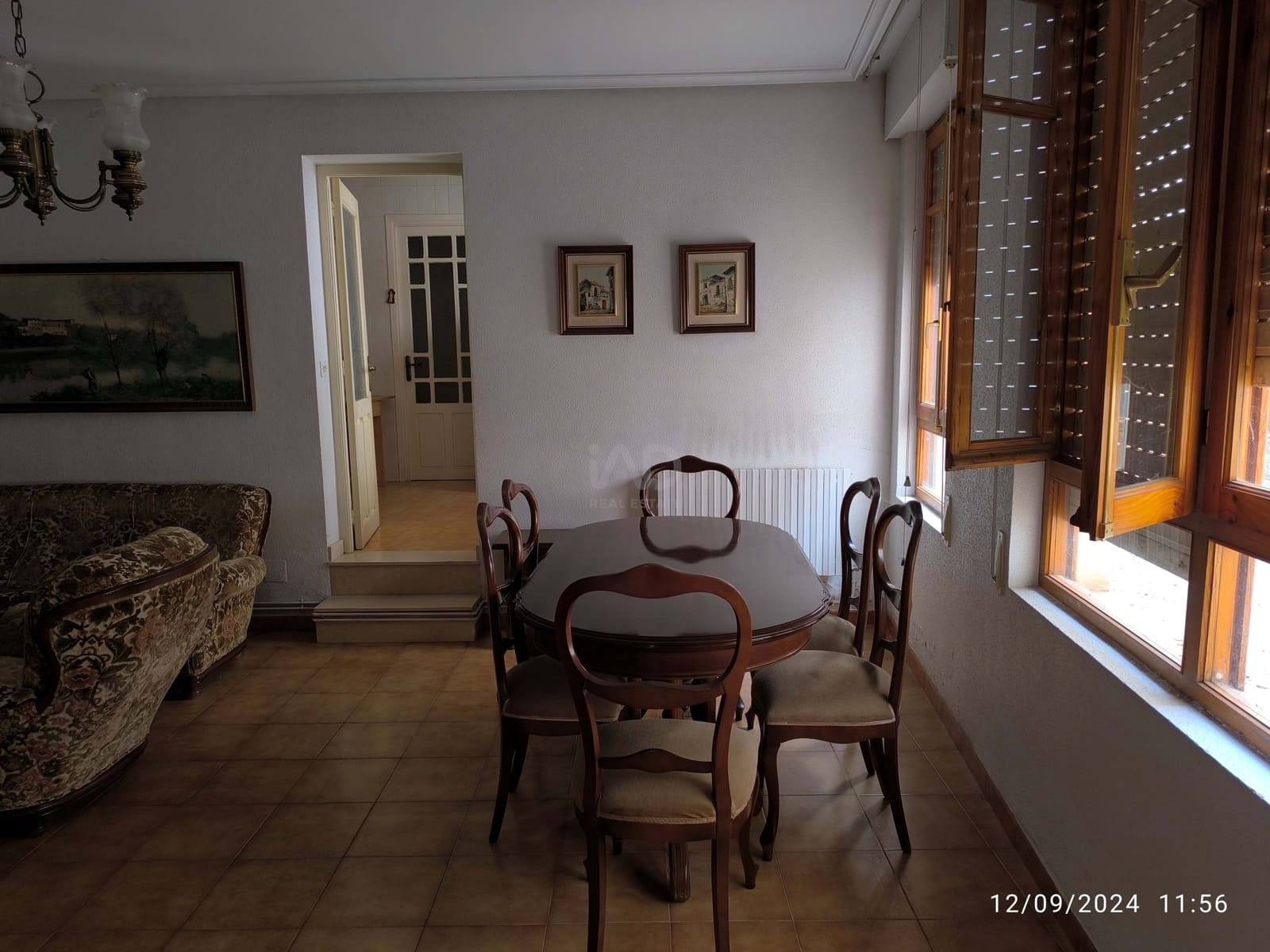 11 sovrum Villa till salu i Leon stad med garage - 91 000 € (Ref: 9991487)