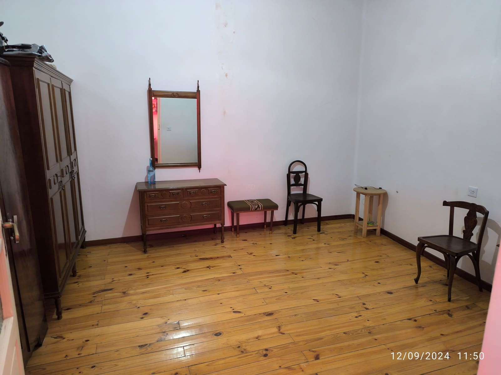 11 sovrum Villa till salu i Leon stad med garage - 91 000 € (Ref: 9991487)