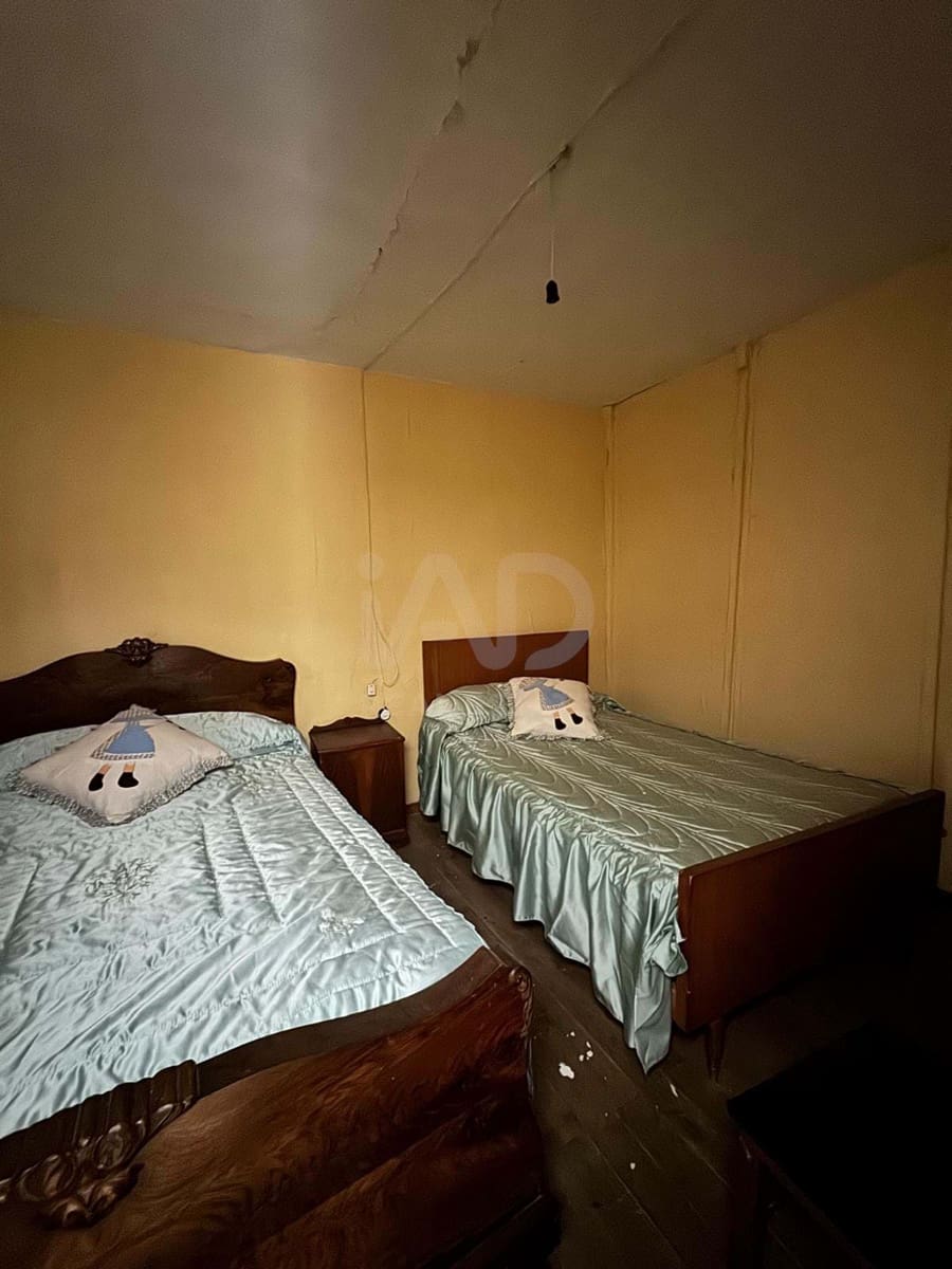 5 quarto Casa em Banda para venda em Leao cidade com garagem - 69 000 € (Ref: 9991493)