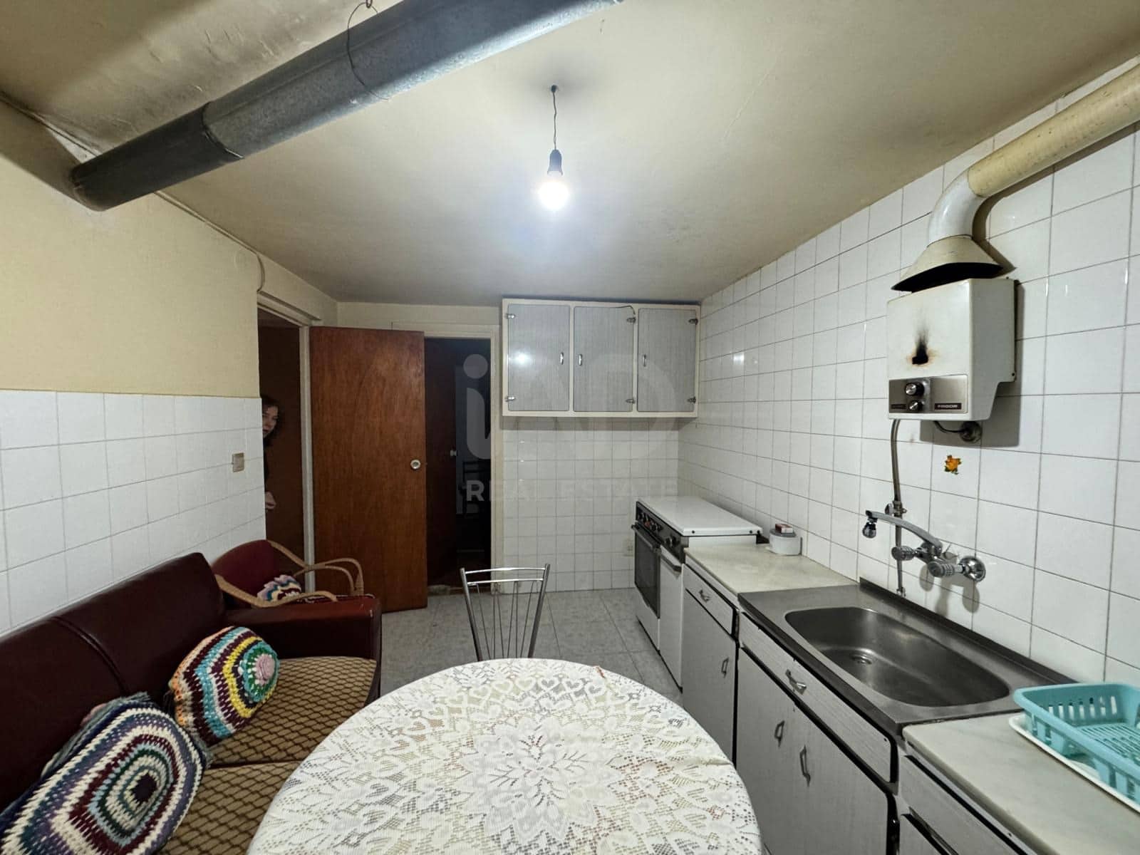 5 quarto Casa em Banda para venda em Leao cidade com garagem - 69 000 € (Ref: 9991493)