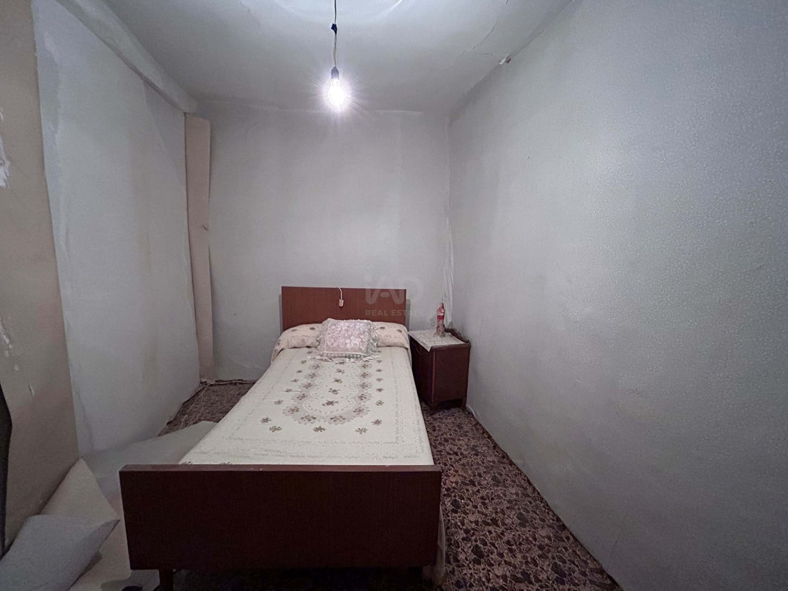 5 quarto Casa em Banda para venda em Leao cidade com garagem - 69 000 € (Ref: 9991493)