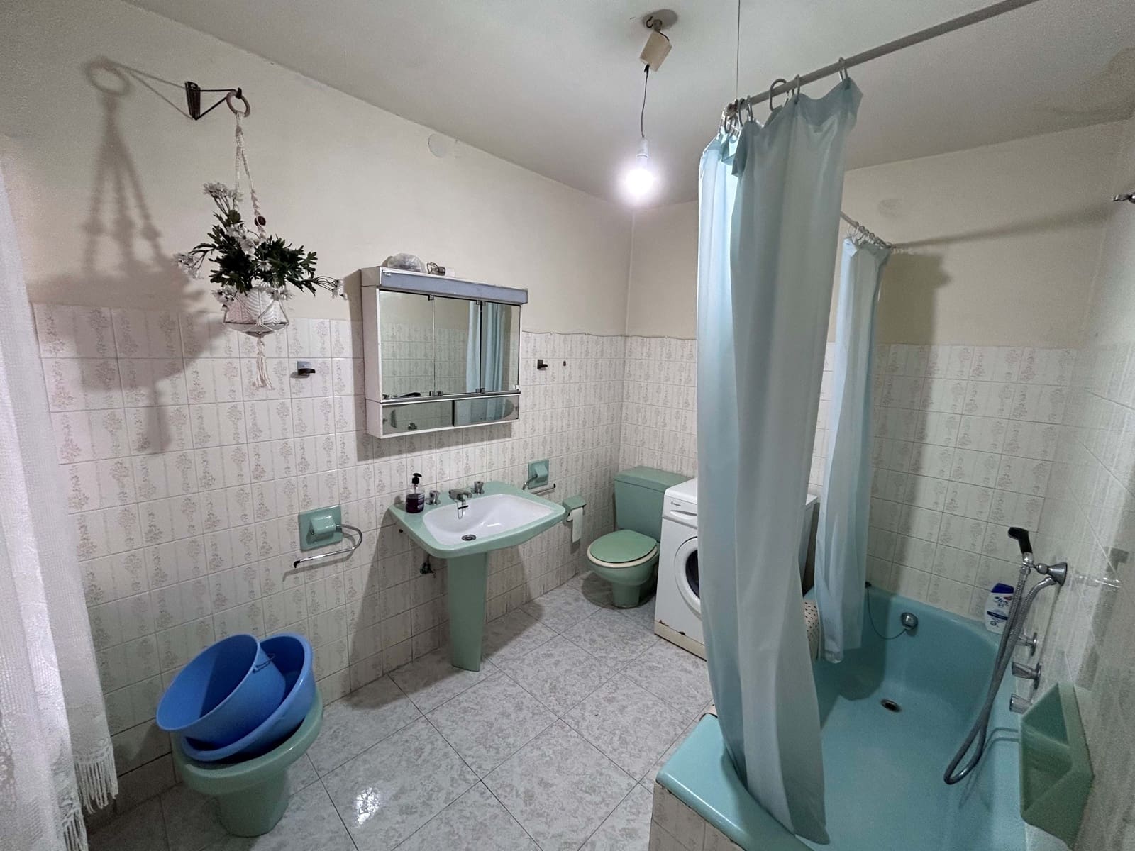 5 quarto Casa em Banda para venda em Leao cidade com garagem - 69 000 € (Ref: 9991493)