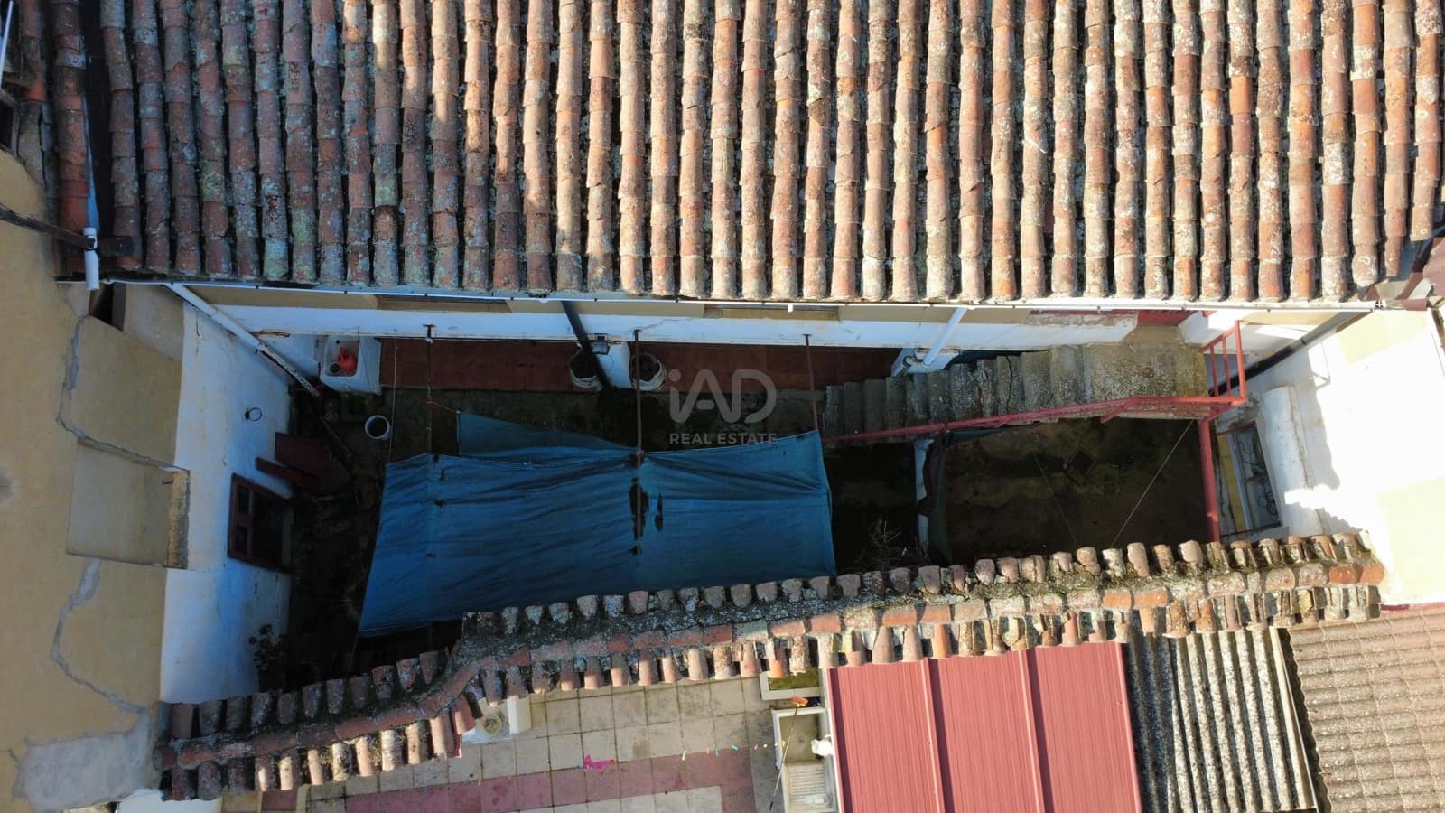5 quarto Casa em Banda para venda em Leao cidade com garagem - 69 000 € (Ref: 9991493)