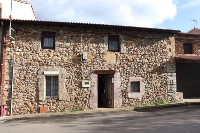 4 soverom Finca/Herregård til salgs i Leon by med garasje - € 68 000 (Ref: 9991494)