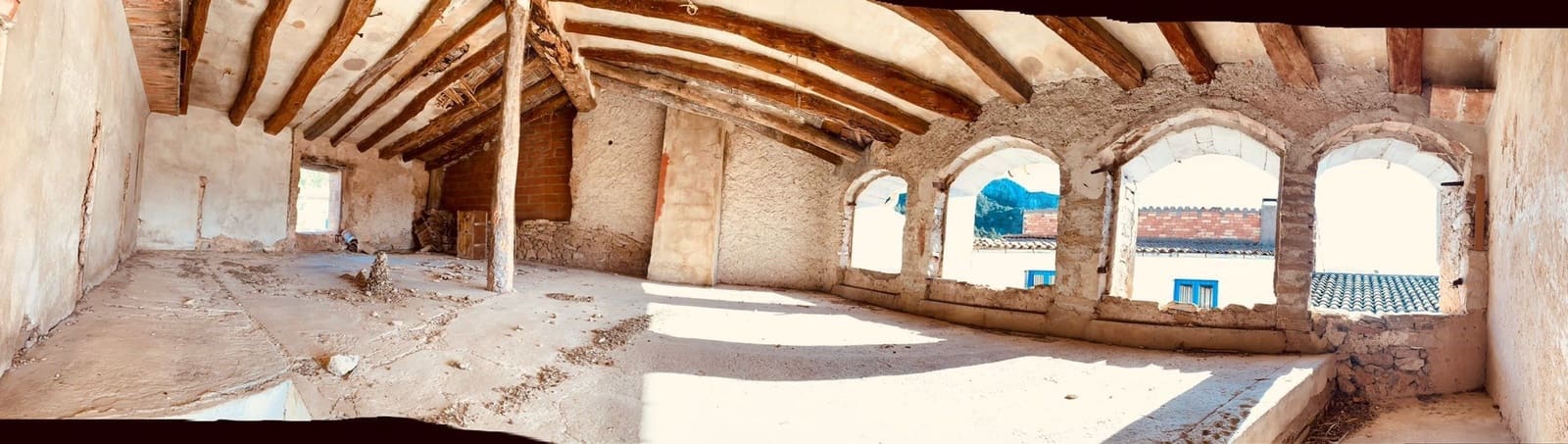 Huis te koop in Tivissa - € 48.000 (Ref: 9991495)