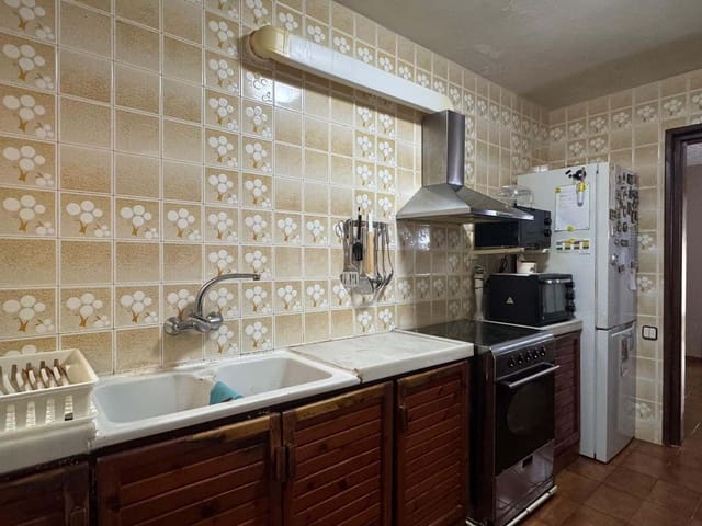 3 slaapkamer Finca/Landhuis te koop in Aiguamúrcia - € 179.000 (Ref: 9991498)