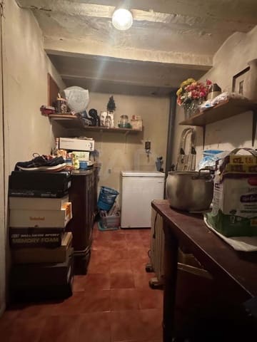 Casa de 6 habitaciones en Montbrió del Camp en venta - 160.800 € (Ref: 9991499)