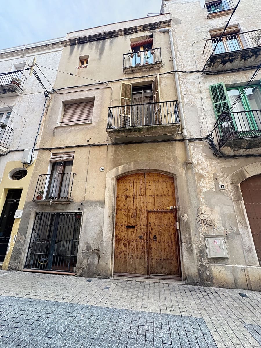 3 soveværelse Lejlighed til salg i Barcelona by - € 250.000 (Ref: 9993580)