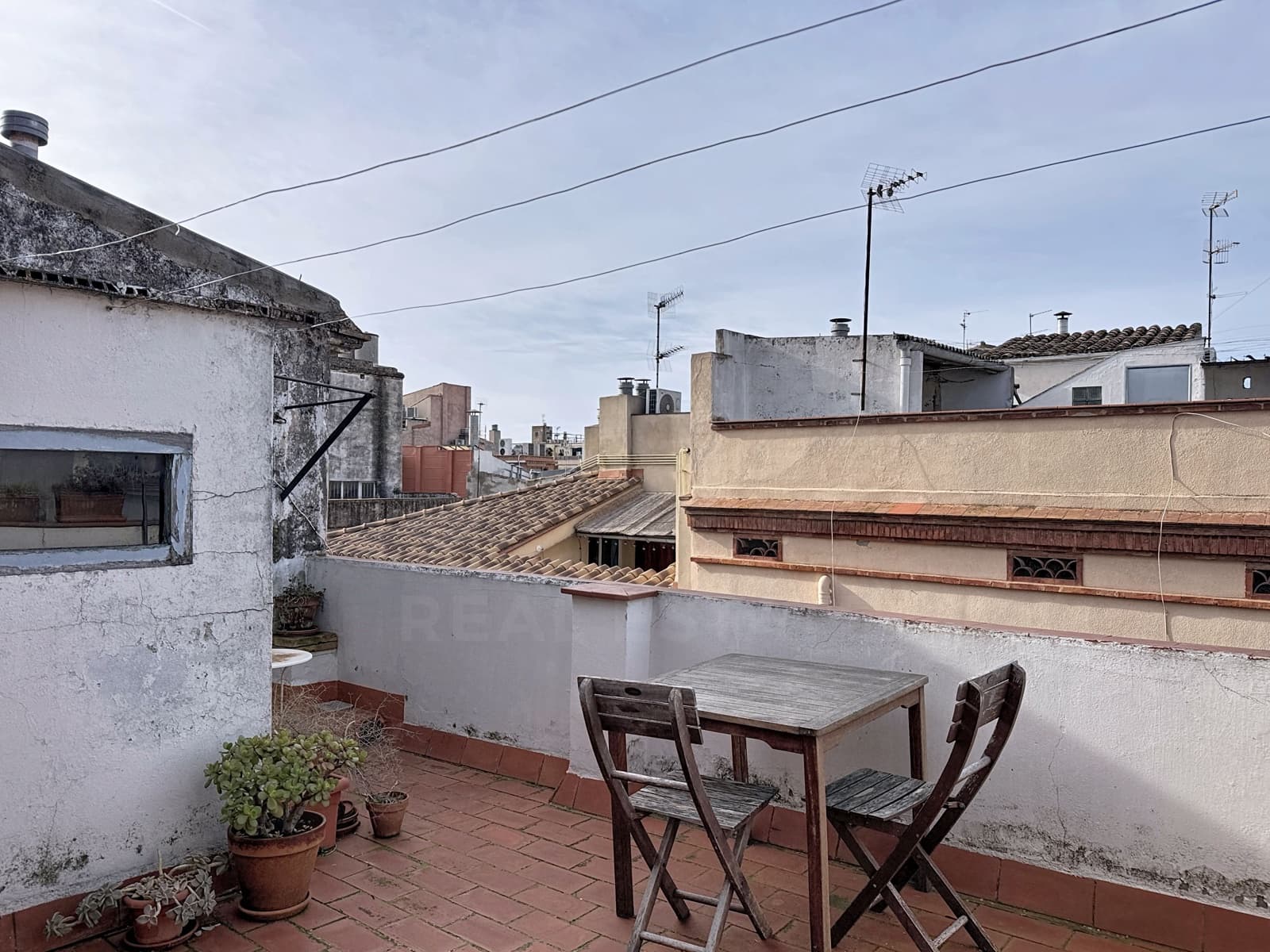 3 soveværelse Lejlighed til salg i Barcelona by - € 250.000 (Ref: 9993580)