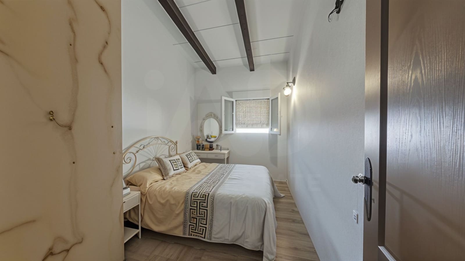 4 quarto Casa em Banda para venda em Cadis cidade com piscina garagem - 400 000 € (Ref: 9993581)