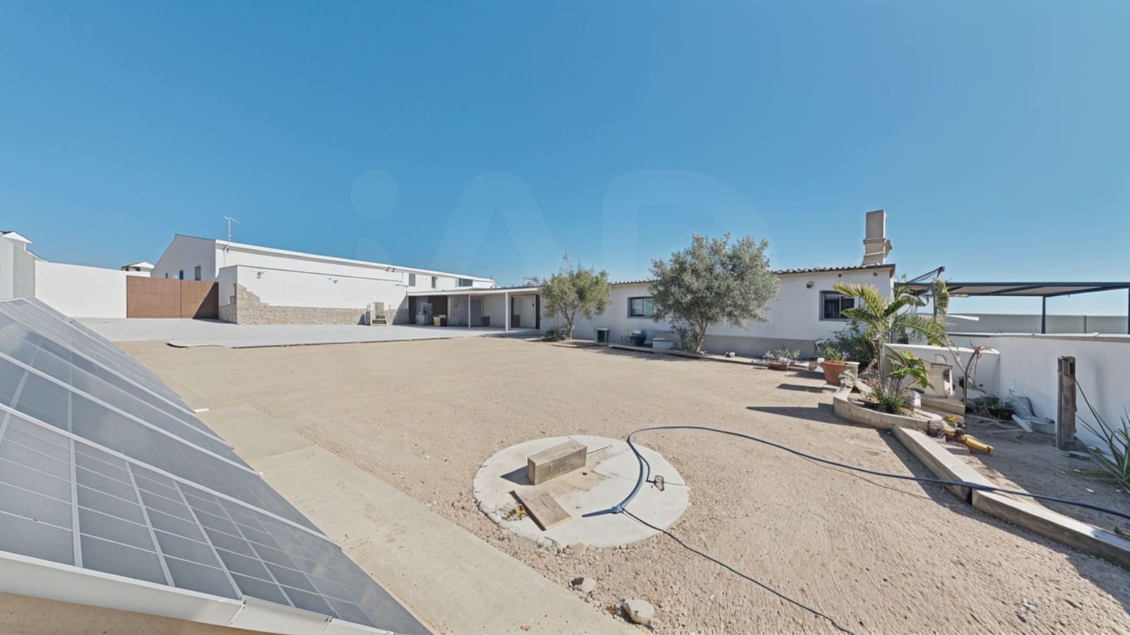 4 quarto Casa em Banda para venda em Cadis cidade com piscina garagem - 400 000 € (Ref: 9993581)