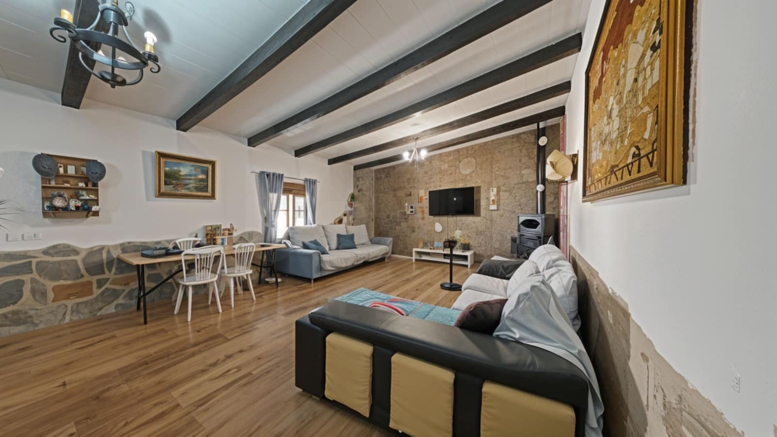 4 quarto Casa em Banda para venda em Cadis cidade com piscina garagem - 400 000 € (Ref: 9993581)