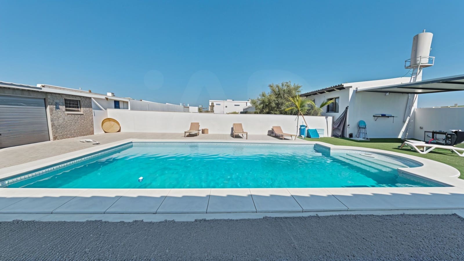 4 quarto Casa em Banda para venda em Cadis cidade com piscina garagem - 400 000 € (Ref: 9993581)