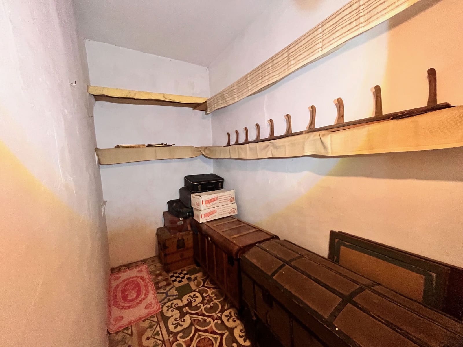 8 slaapkamer Rijtjeshuis te koop in Torreblanca - € 299.000 (Ref: 9993585)