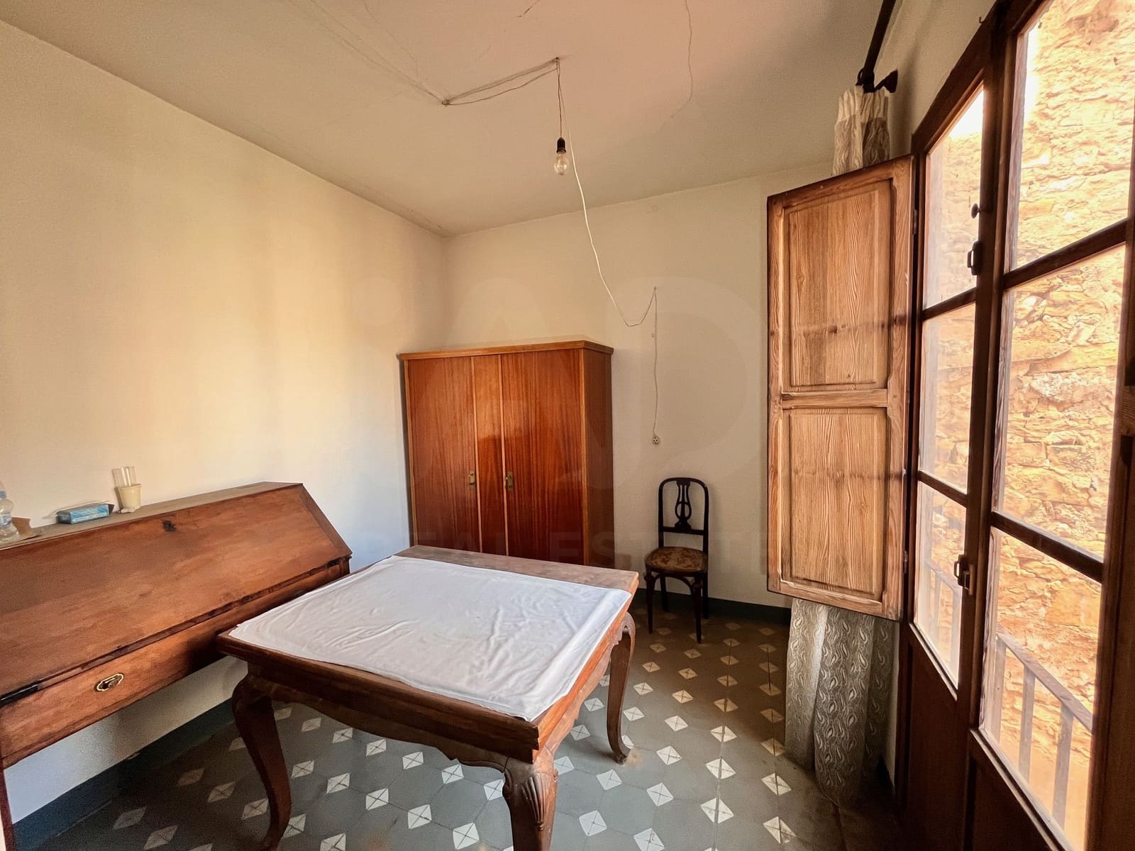 8 slaapkamer Rijtjeshuis te koop in Torreblanca - € 299.000 (Ref: 9993585)