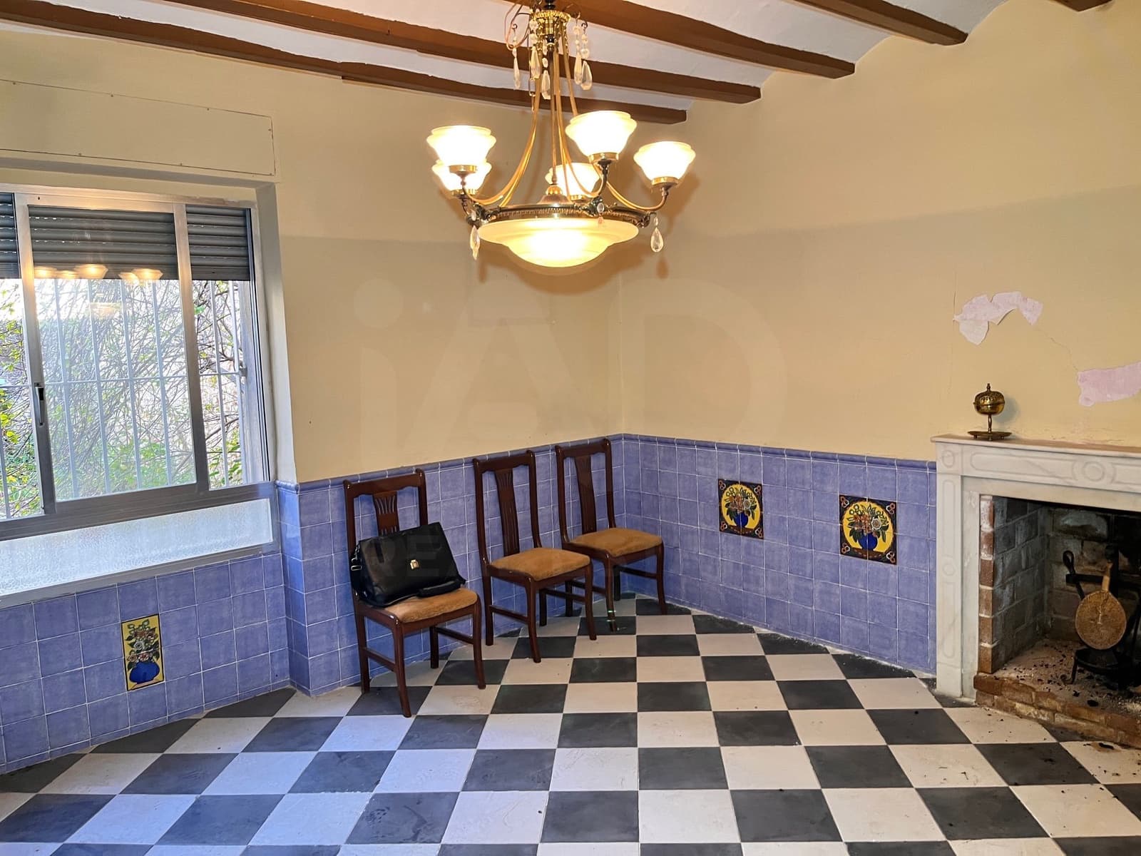8 slaapkamer Rijtjeshuis te koop in Torreblanca - € 299.000 (Ref: 9993585)