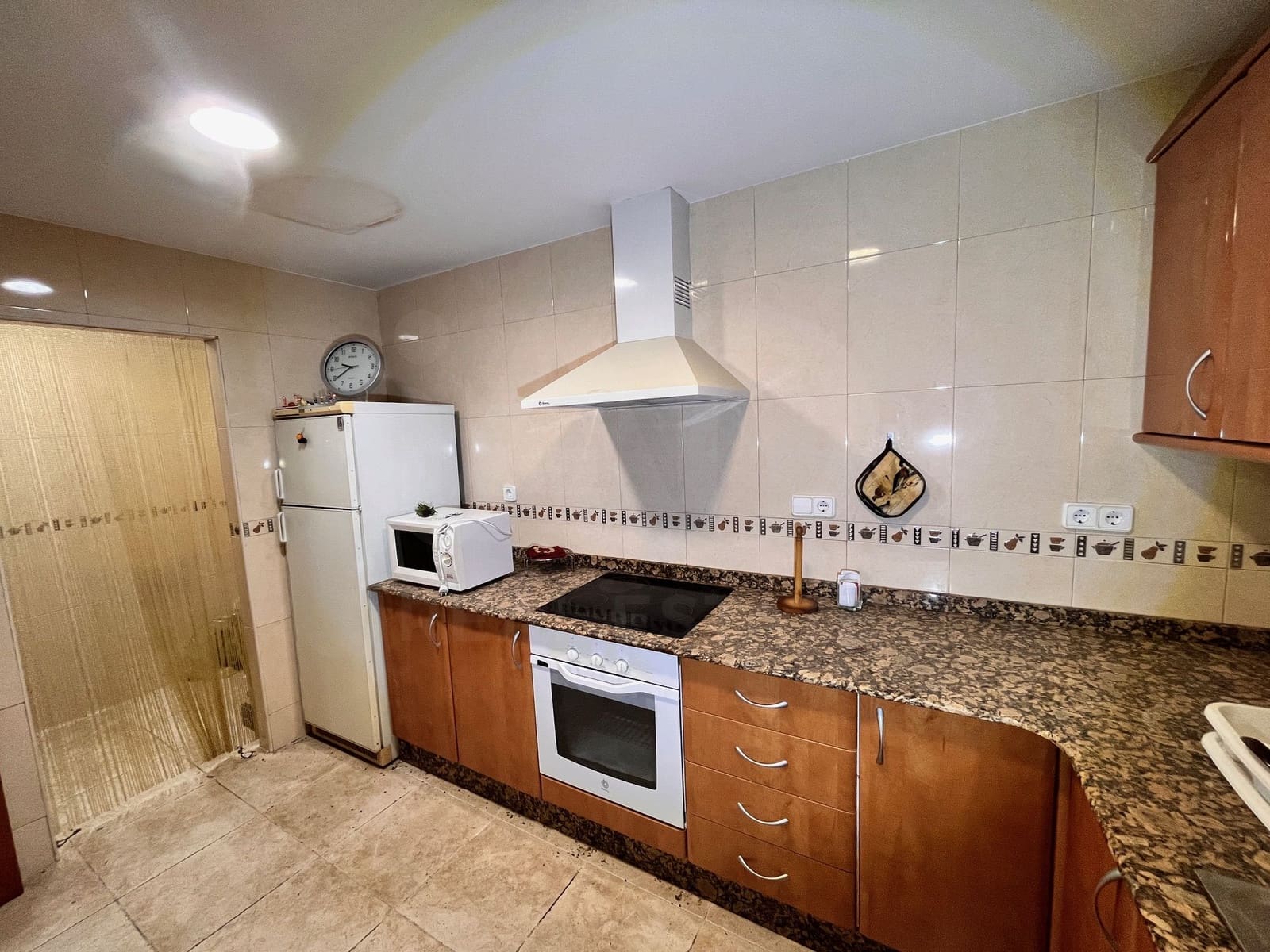 8 slaapkamer Rijtjeshuis te koop in Torreblanca - € 299.000 (Ref: 9993585)