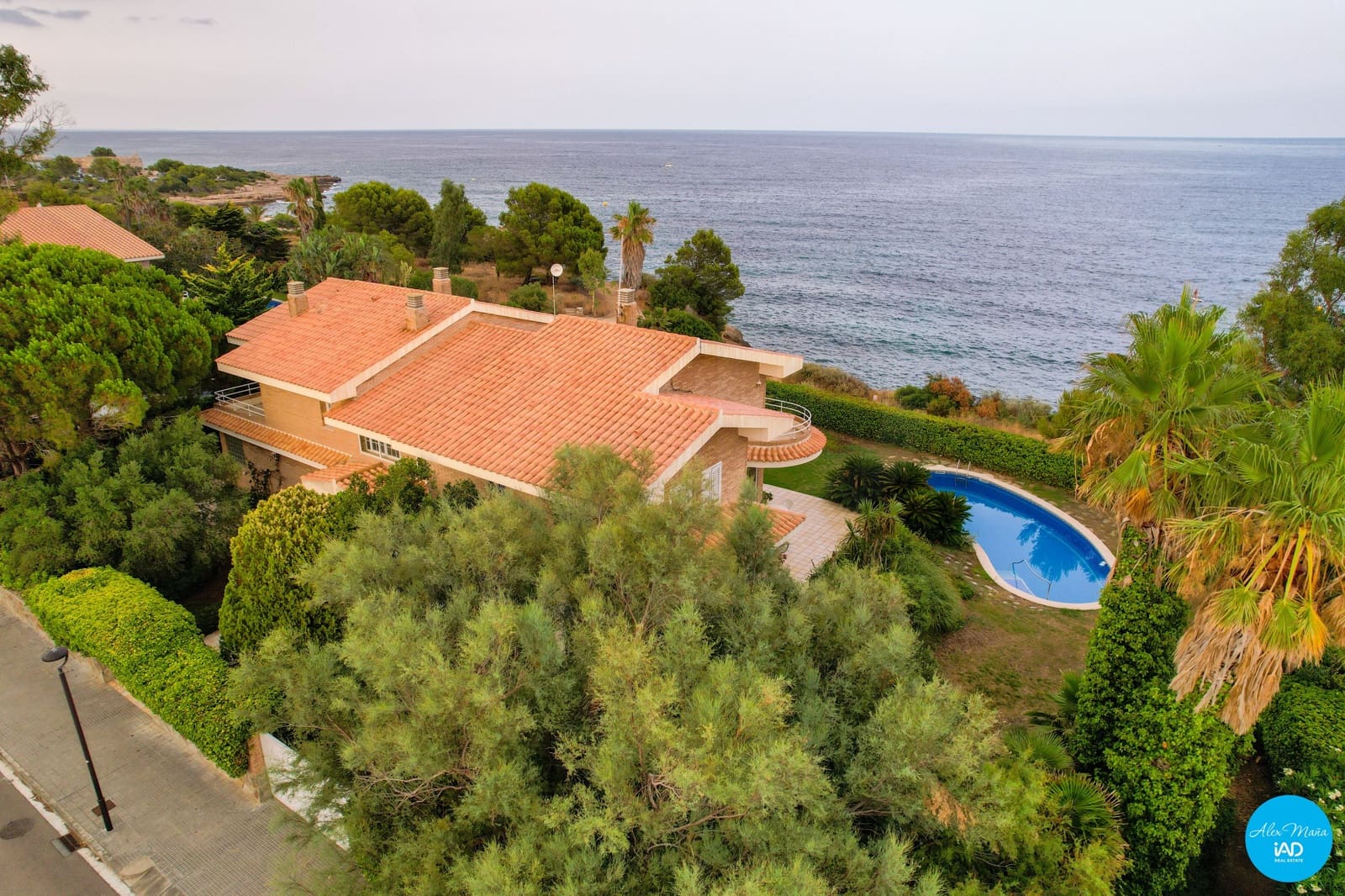 4 sovrum Villa till salu i Sant Jordi d'Alfama med pool garage - 1 400 000 € (Ref: 9993587)