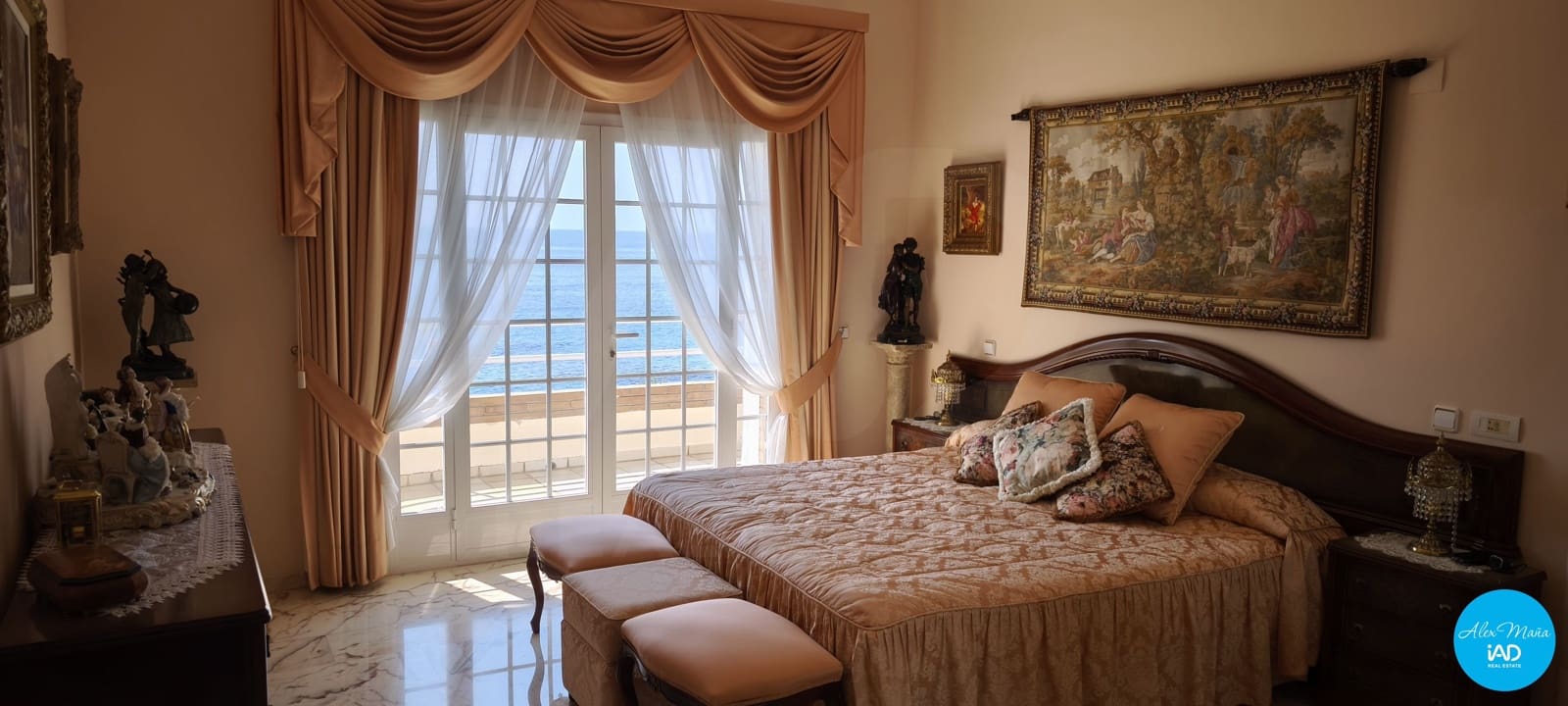 4 sovrum Villa till salu i Sant Jordi d'Alfama med pool garage - 1 400 000 € (Ref: 9993587)